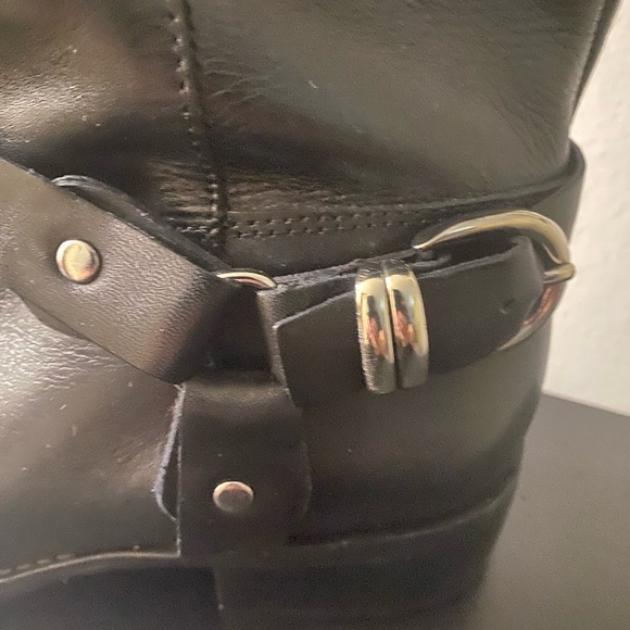 Beautiful  Franco Sarto Leather Boots Carlota with Silver Wide Calf NWOT - Picture 3 of 11